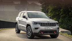 В России появился внедорожник Jeep Grand Cherokee Trailhawk В России появился внедорожник Jeep Grand Cherokee Trailhawk