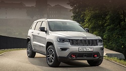 В России появился внедорожник Jeep Grand Cherokee Trailhawk